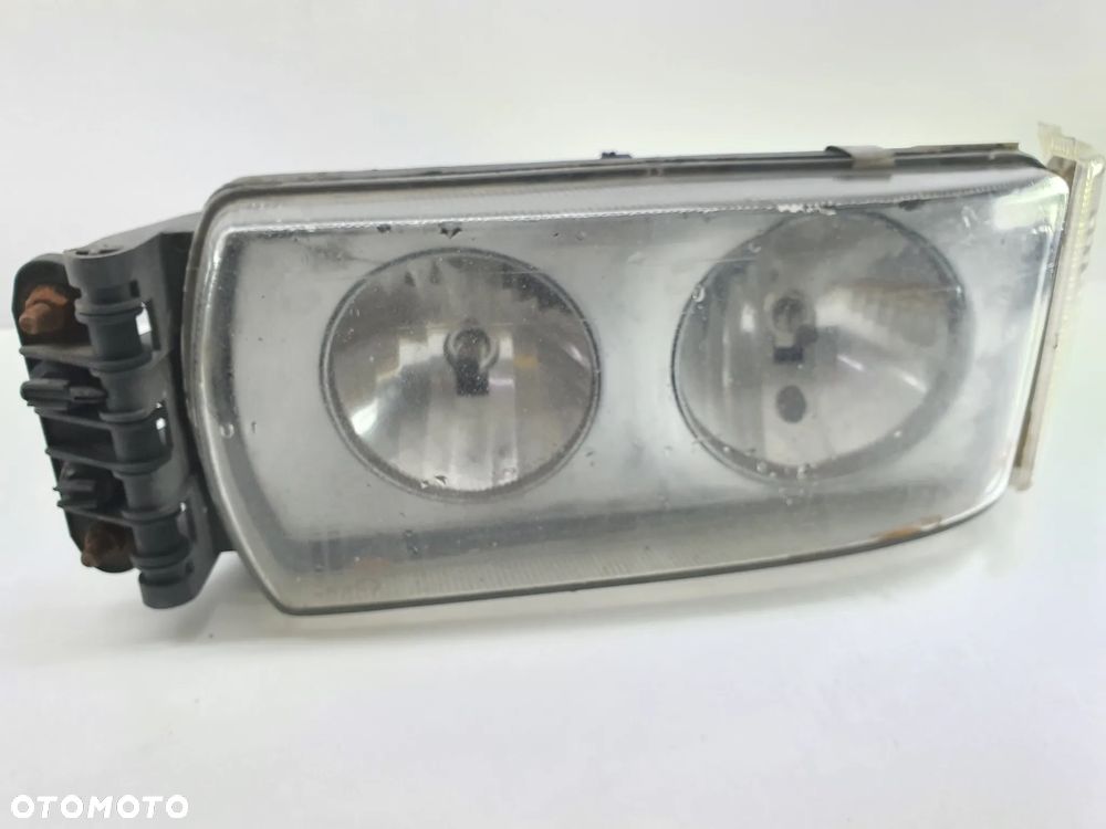 LAMPA LEWA REFLEKTOR KIERUNKOWSKAZ  IVECO EUROCARGO - 19
