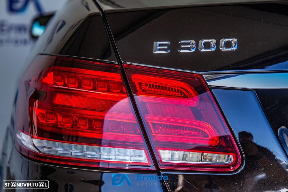Mercedes-Benz E 300 Bluetec Hybrid Avantgarde - 10