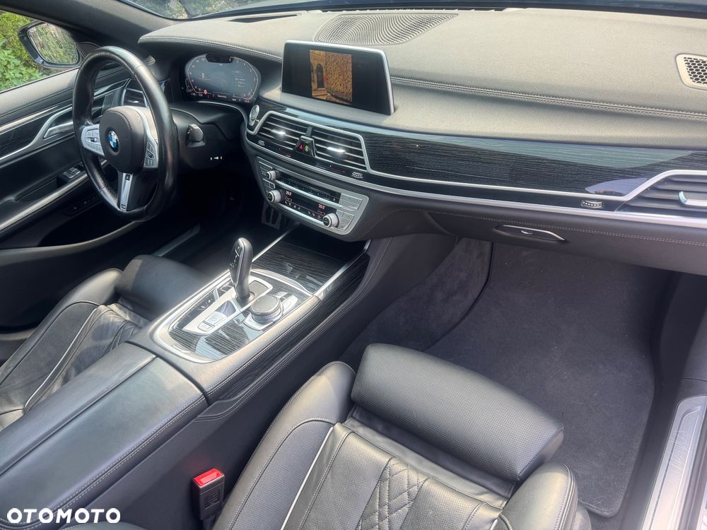 BMW Seria 7 740d xDrive sport - 7