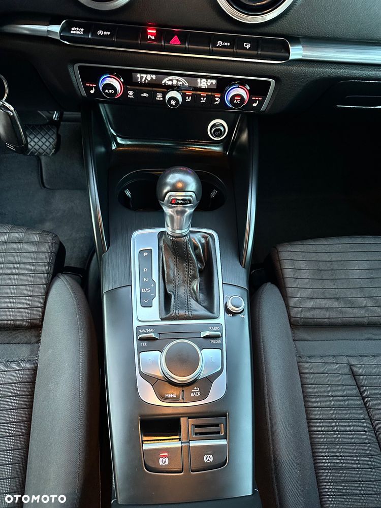 Audi A3 Sportback 1.4 TFSI CoD ultra Attraction S tronic - 33