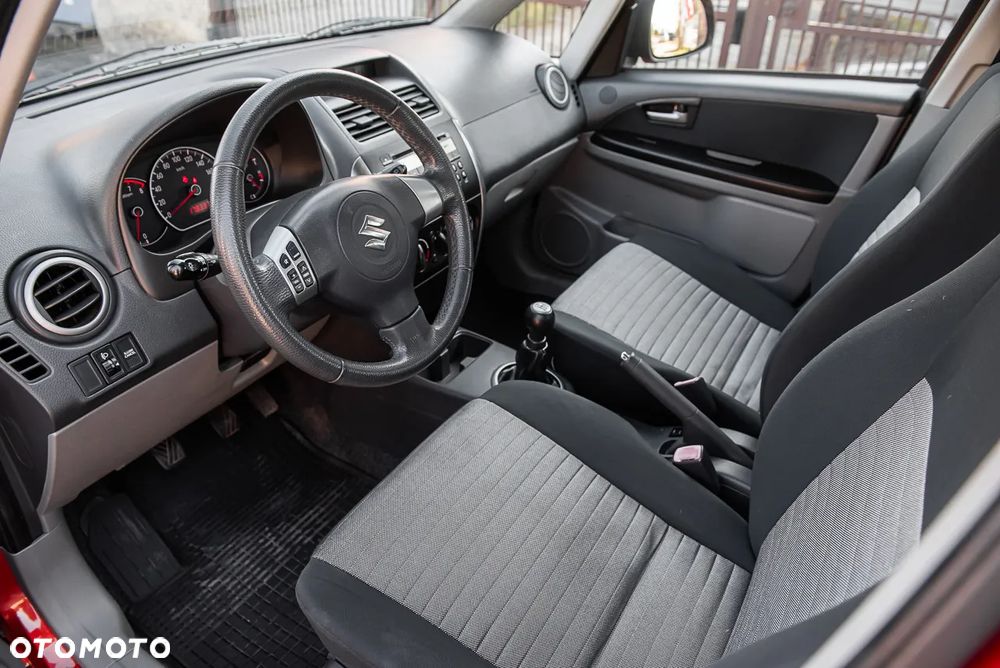 Suzuki SX4 - 15