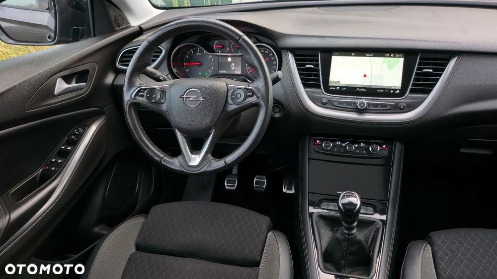 Opel Grandland X - 16