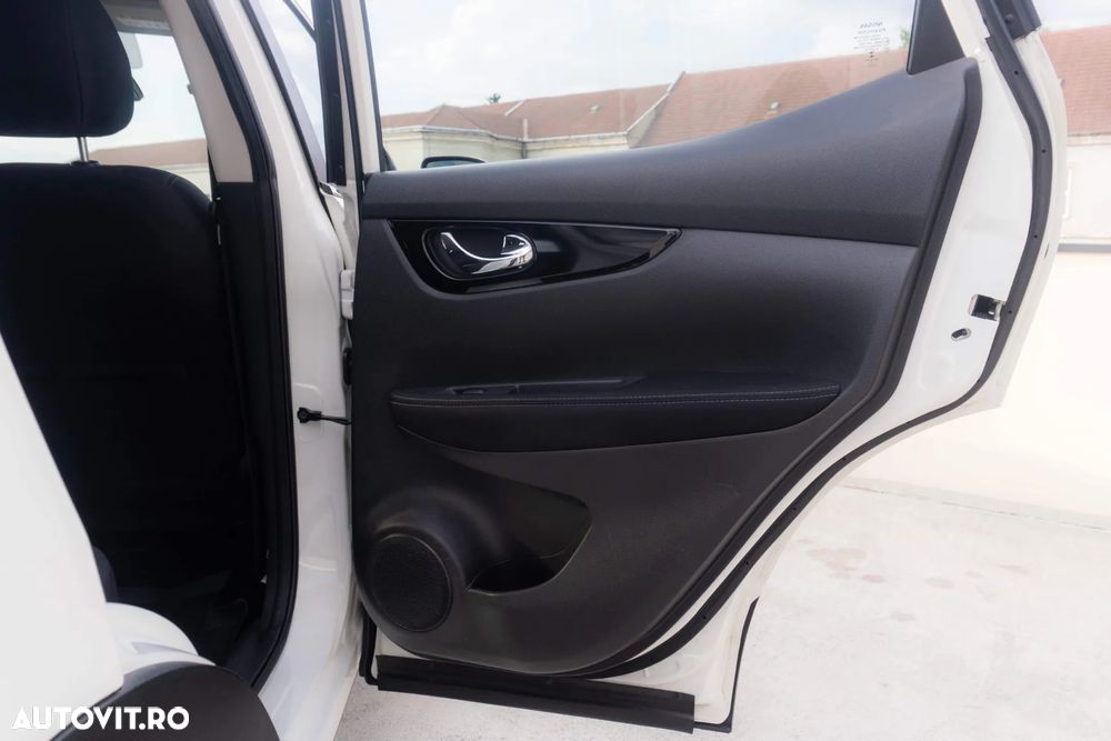 Nissan Qashqai 1.2 DIG-T Start/Stop X-TRONIC Acenta - 30