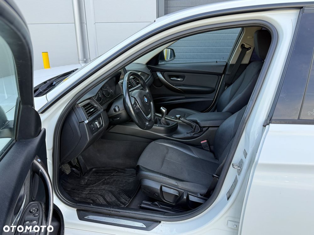 BMW Seria 3 318d Modern Line - 10