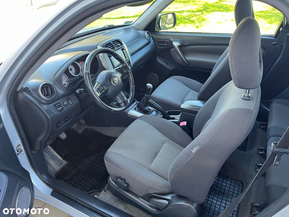 Toyota RAV4 2.0 D-4D Prestige - 7
