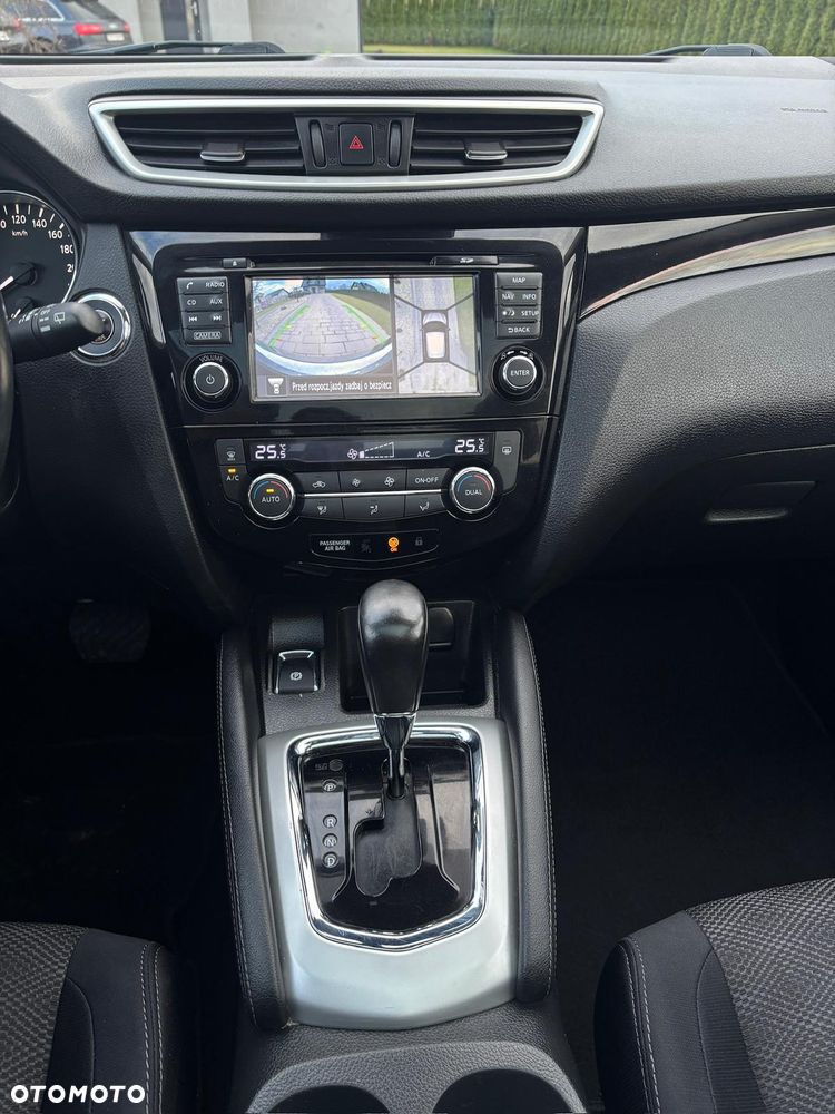 Nissan Qashqai 1.6 DCi N-Tec Xtronic EU6 - 7