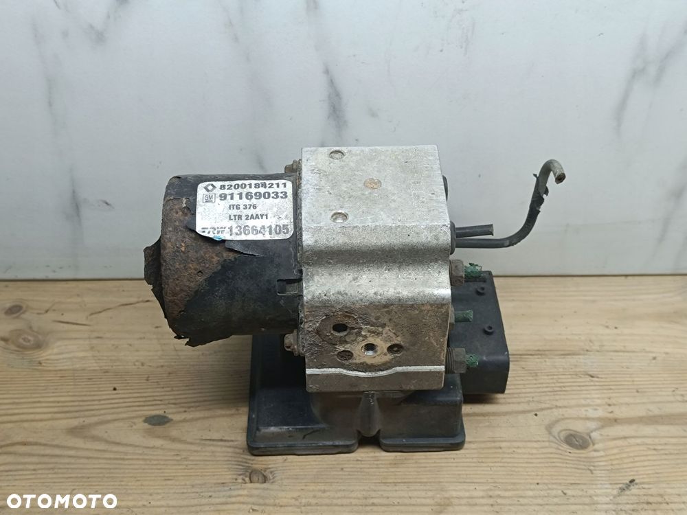 pompa abs trafic vivaro primastar 1.9 dci 01-06 54084684a - 3