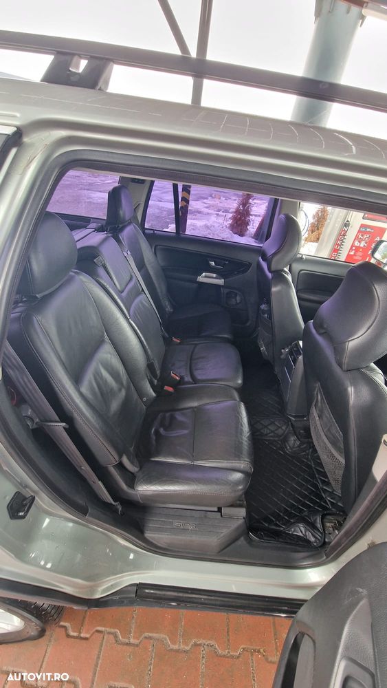 Volvo XC 90 - 25