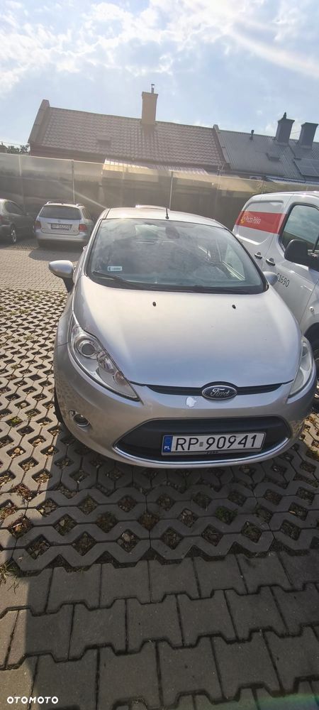 Ford Fiesta - 6