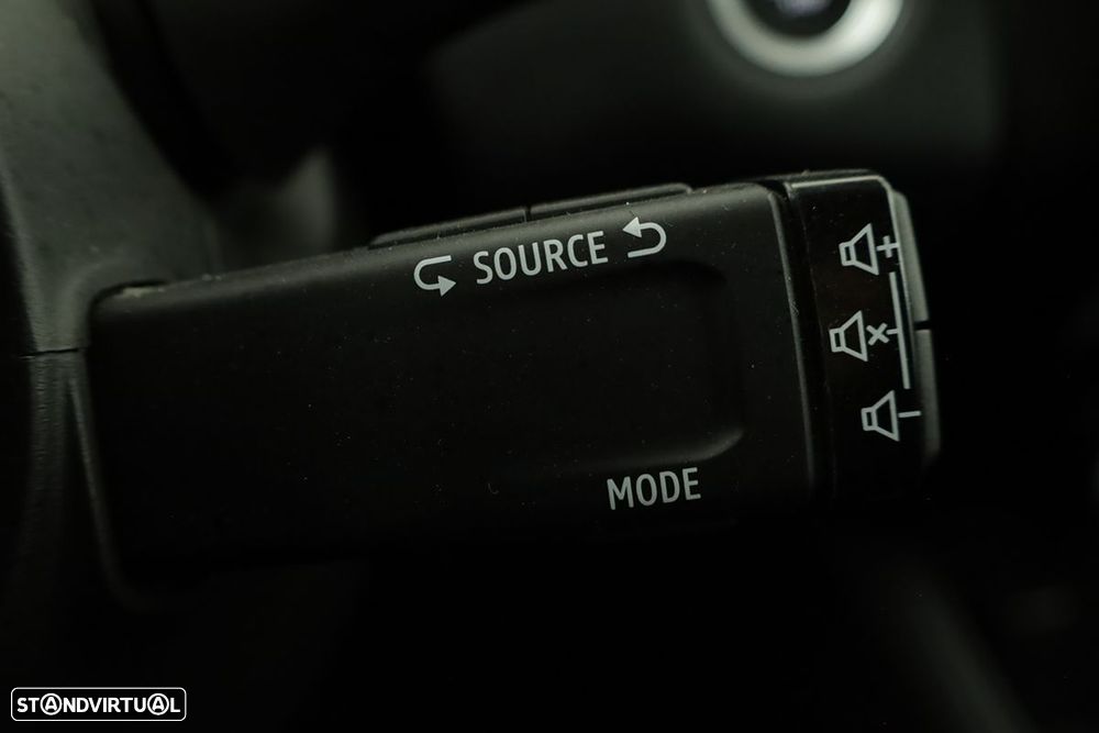 Renault Captur 1.0 TCe Techno Bi-Fuel - 19