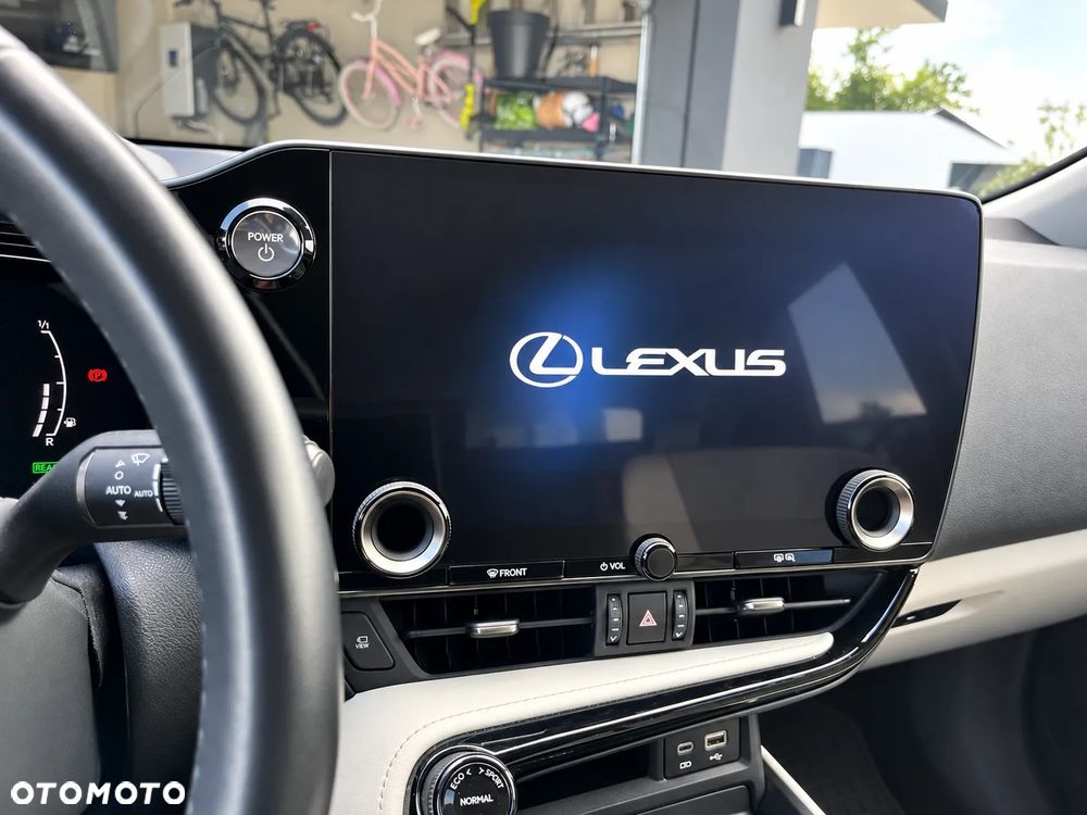 Lexus NX 350h Prestige AWD - 9