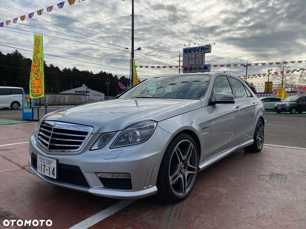 Mercedes-Benz Klasa E 63 AMG AMG Speedshift 7G-MCT - 1