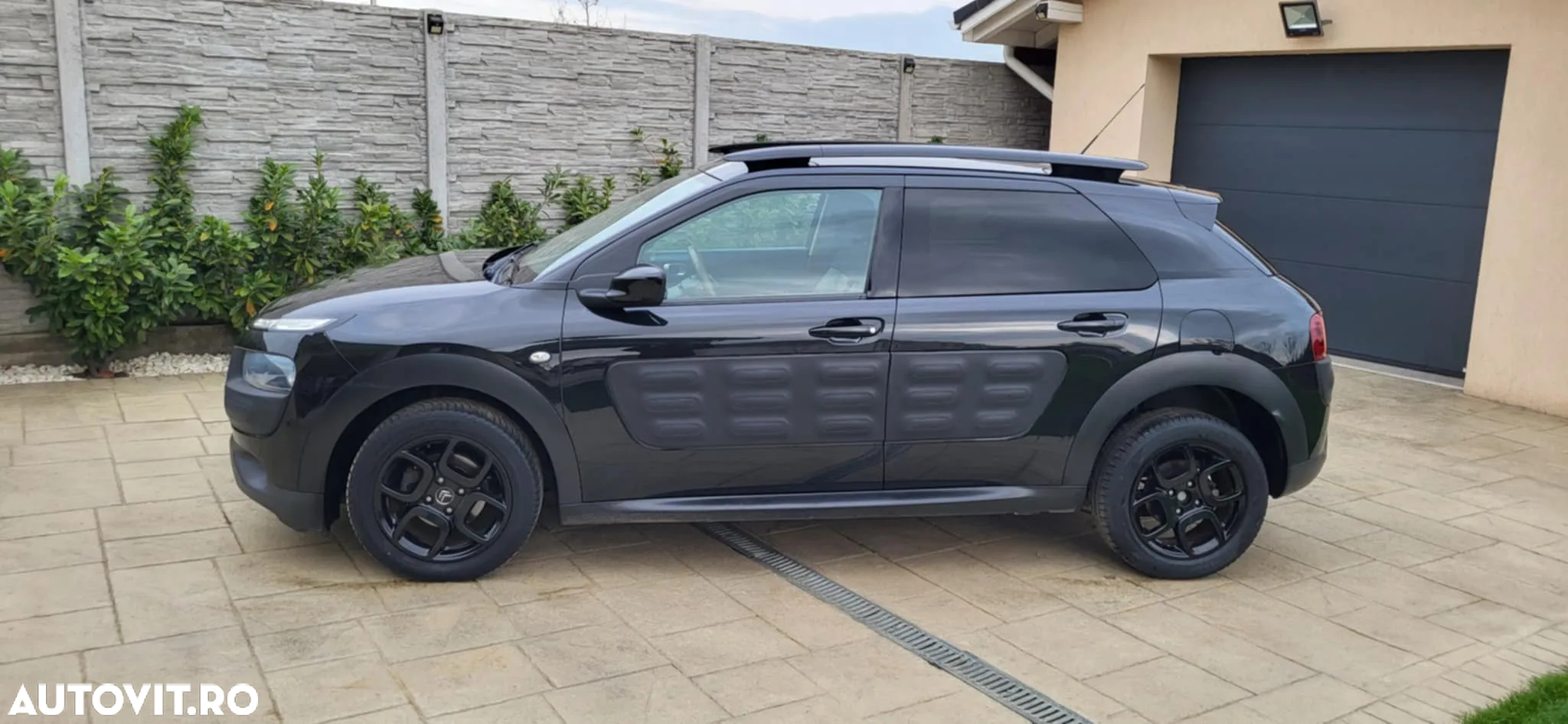 Citroën C4 Cactus - 12