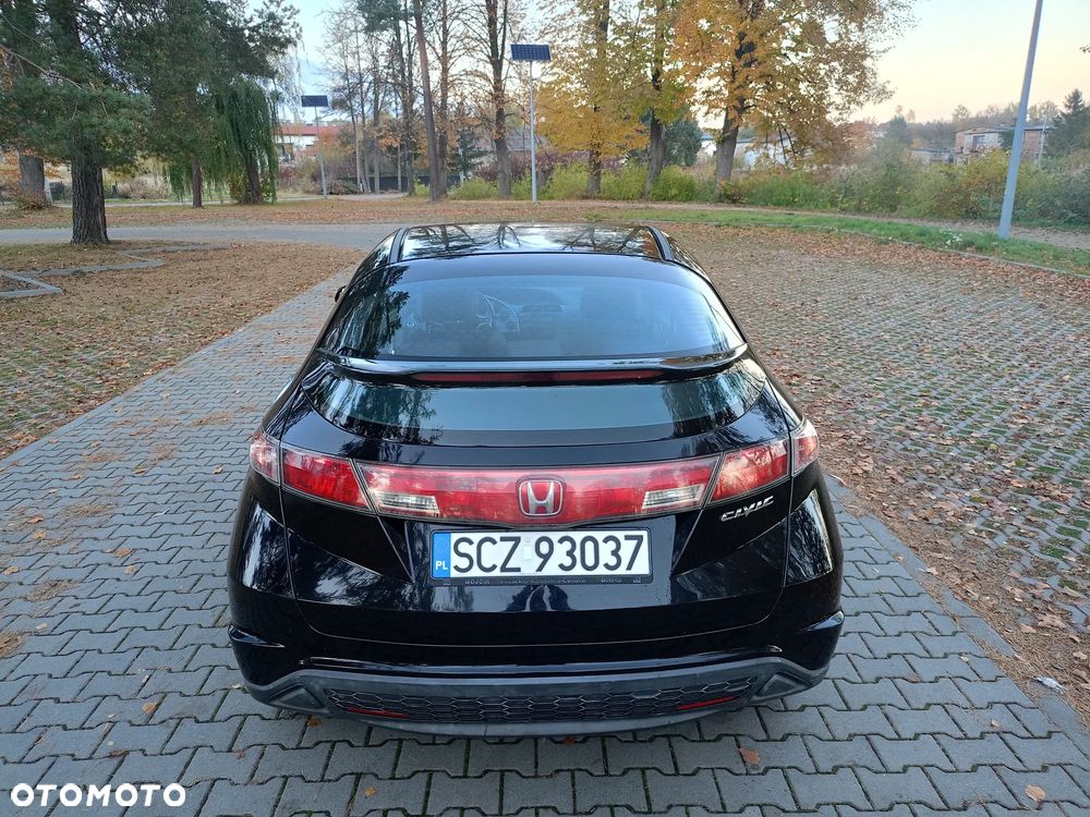 Honda Civic - 9