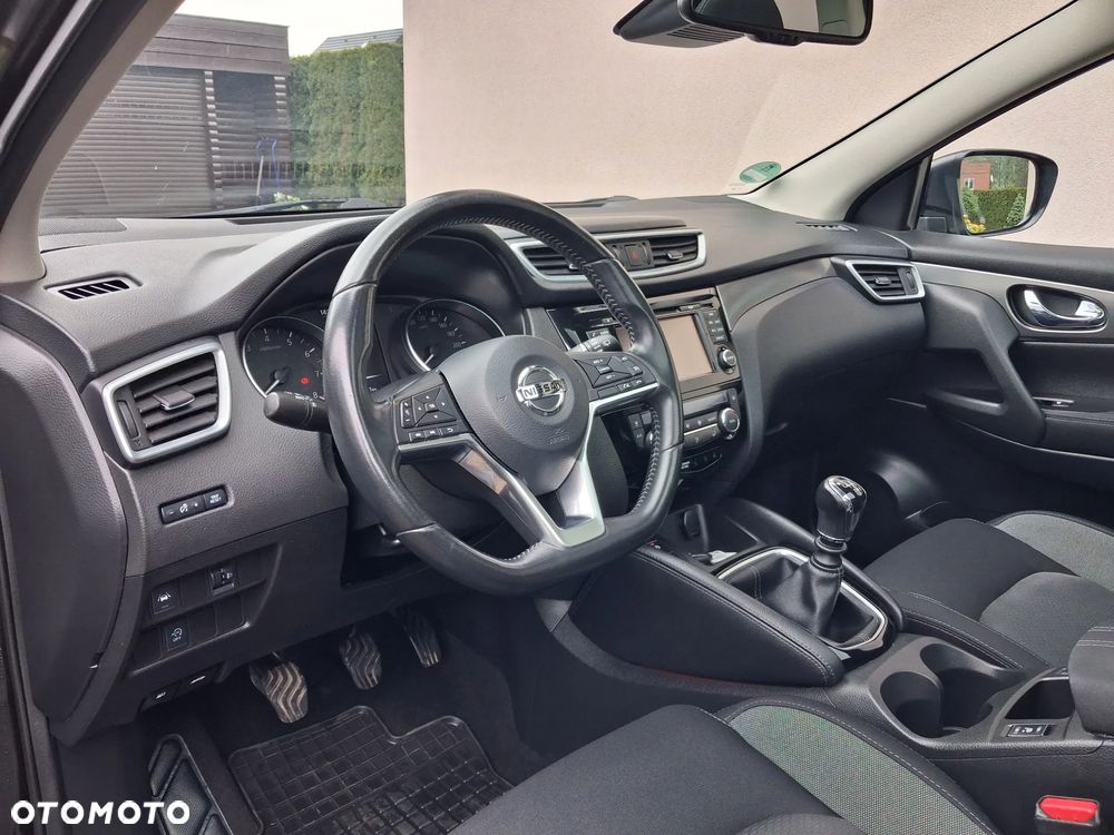 Nissan Qashqai 1.6 DIG-T Tekna - 8