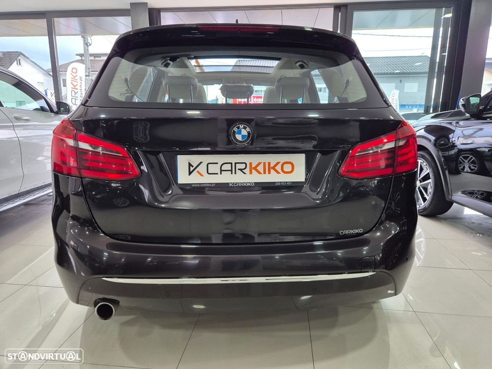 BMW 216 Active Tourer d Line Luxury - 6