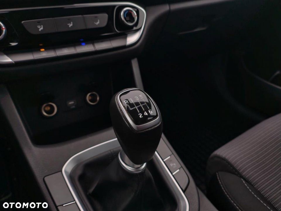 Hyundai i30 - 22