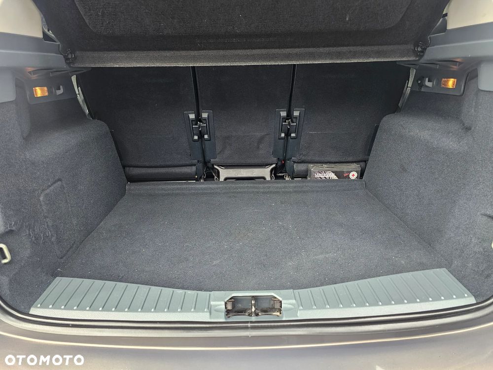 Ford C-MAX 1.6 TDCi Start-Stop-System Titanium - 20