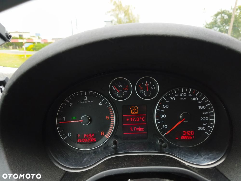 Audi A3 3-drzwiowe 1.9 TDI Ambition - 17