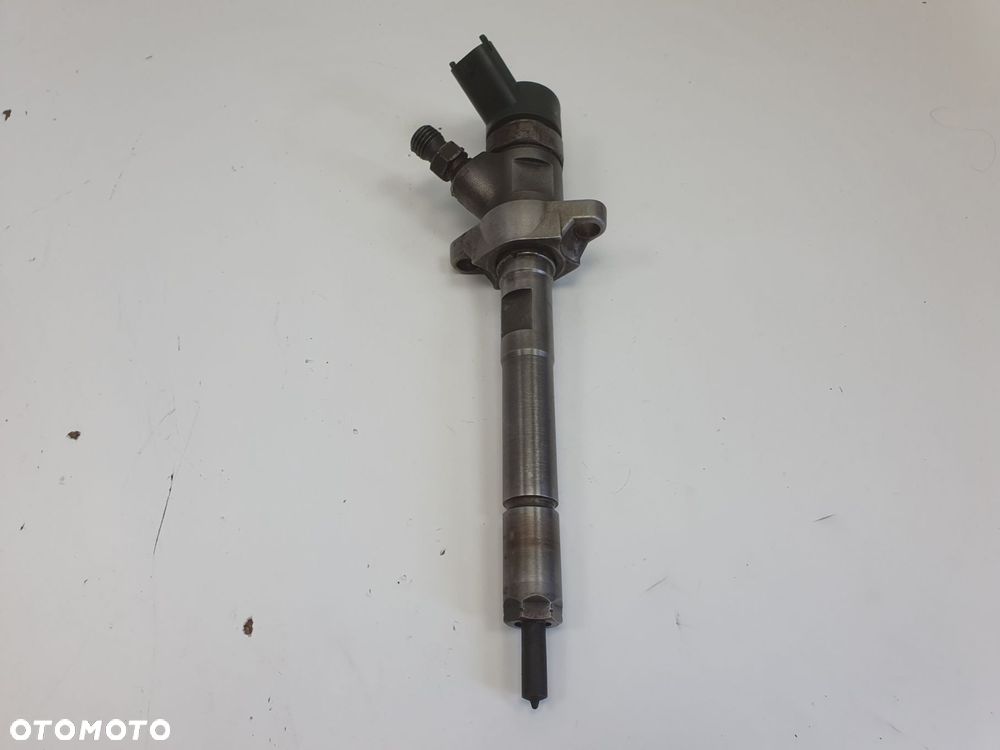 WTRYSKIWACZ Peugeot 207 1.6 HDI _ wtrysk 0445110239 - 1