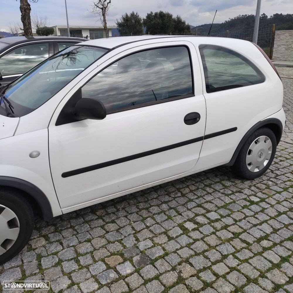 Opel Corsa - 4