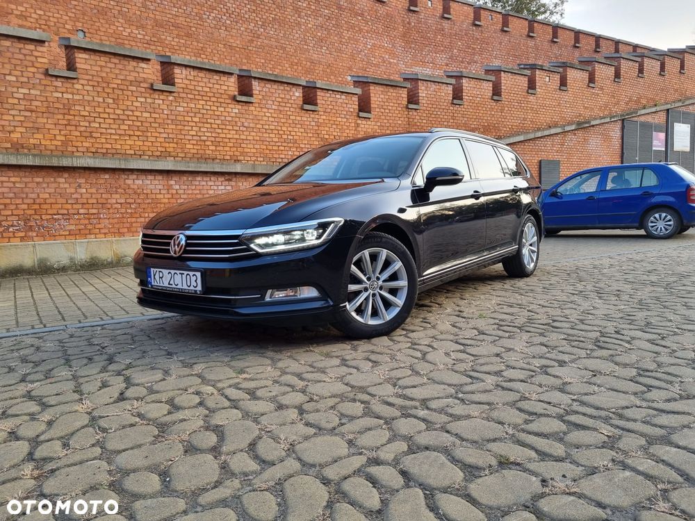 Volkswagen Passat 2.0 TDI SCR Comfortline - 1