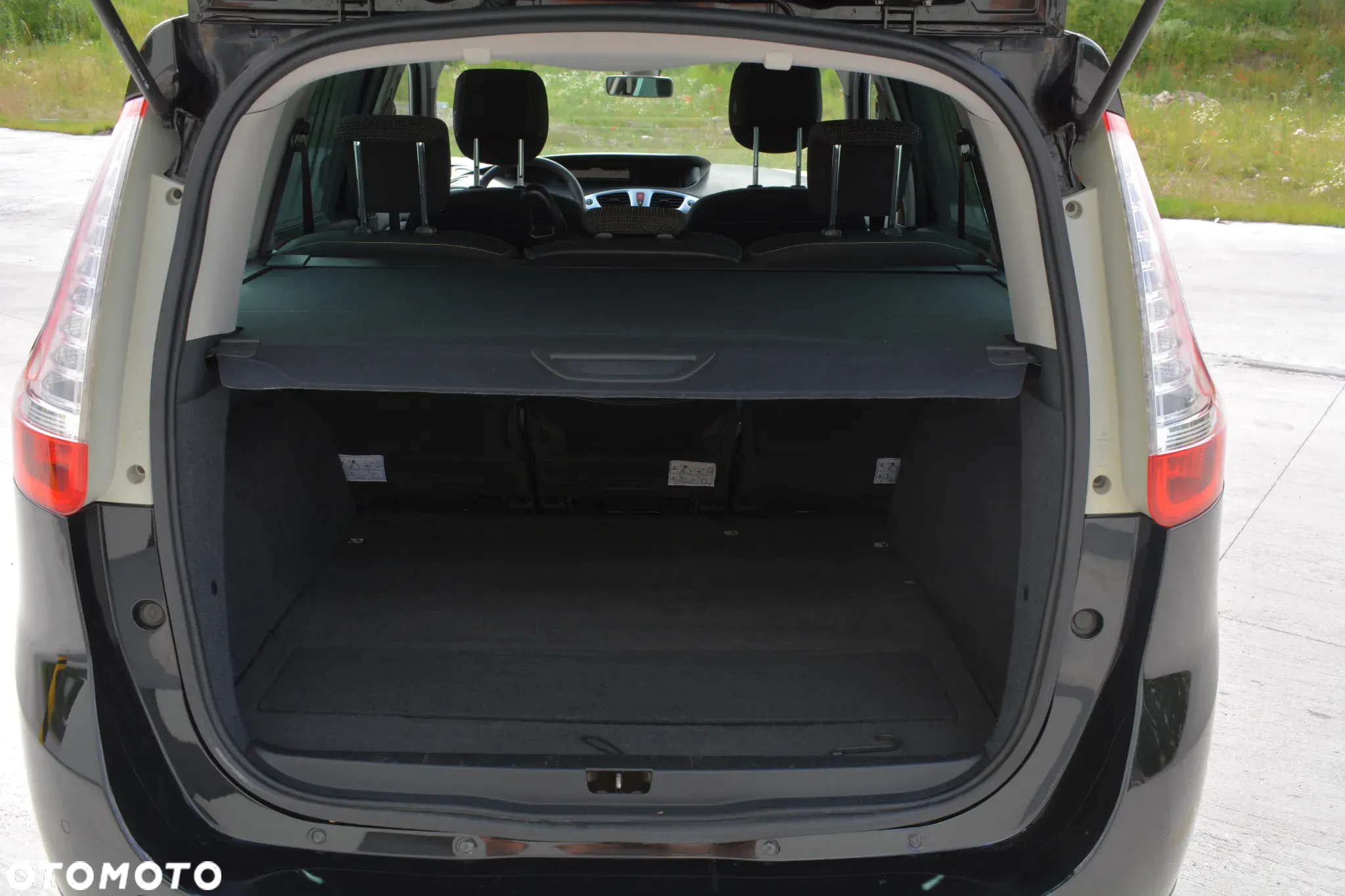 Renault Scenic - 24