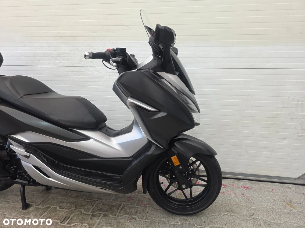 Honda NSS - 9