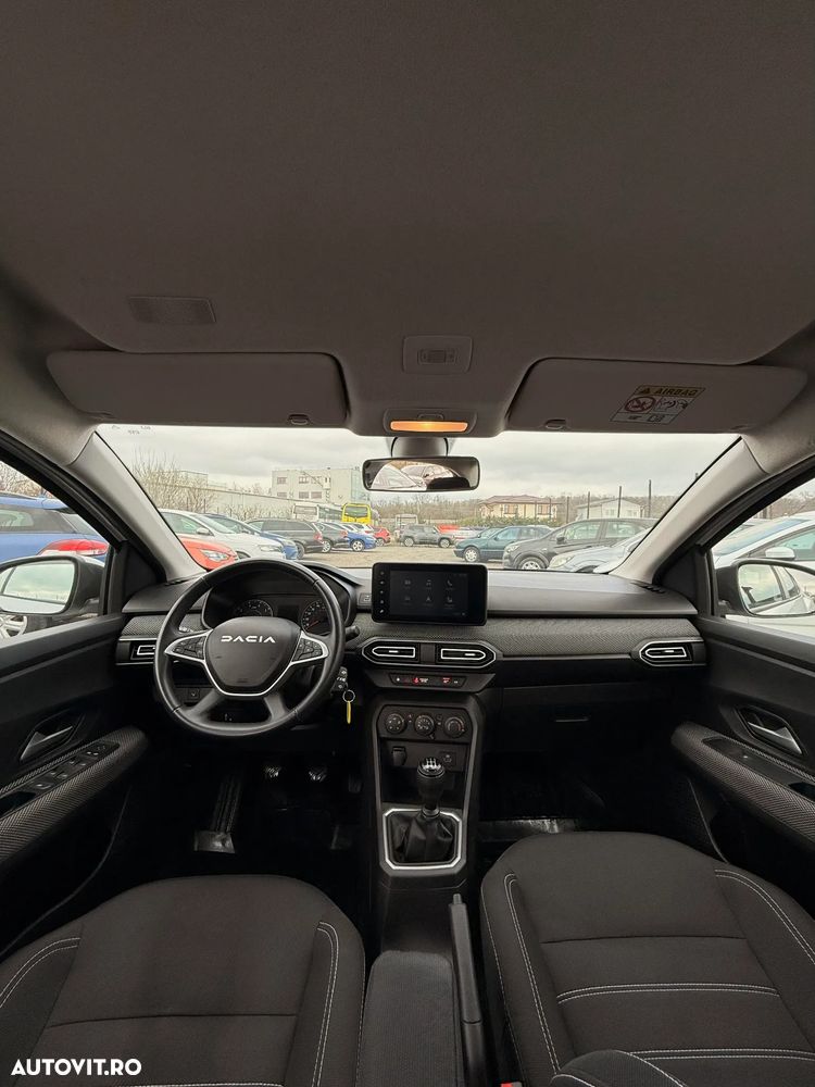 Dacia Logan TCe 90 MT5 Essential - 19