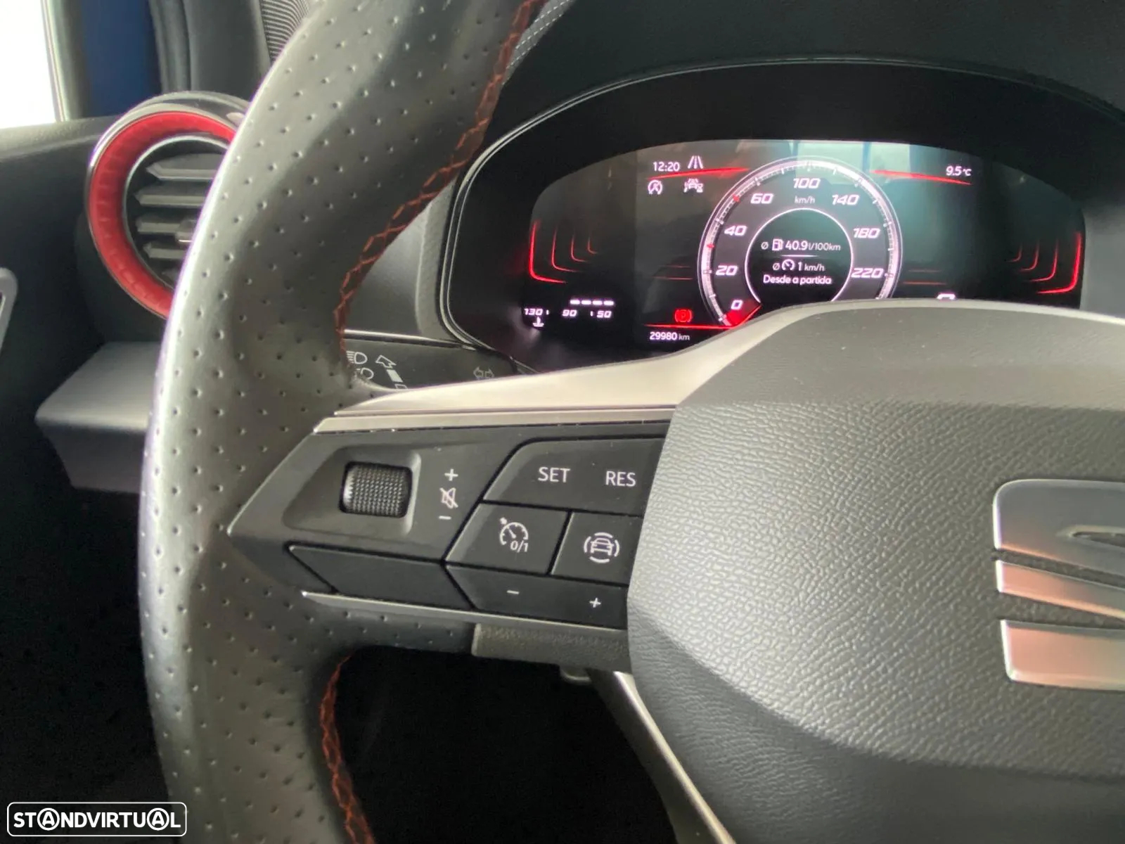 SEAT Arona 1.0 TSI FR - 14