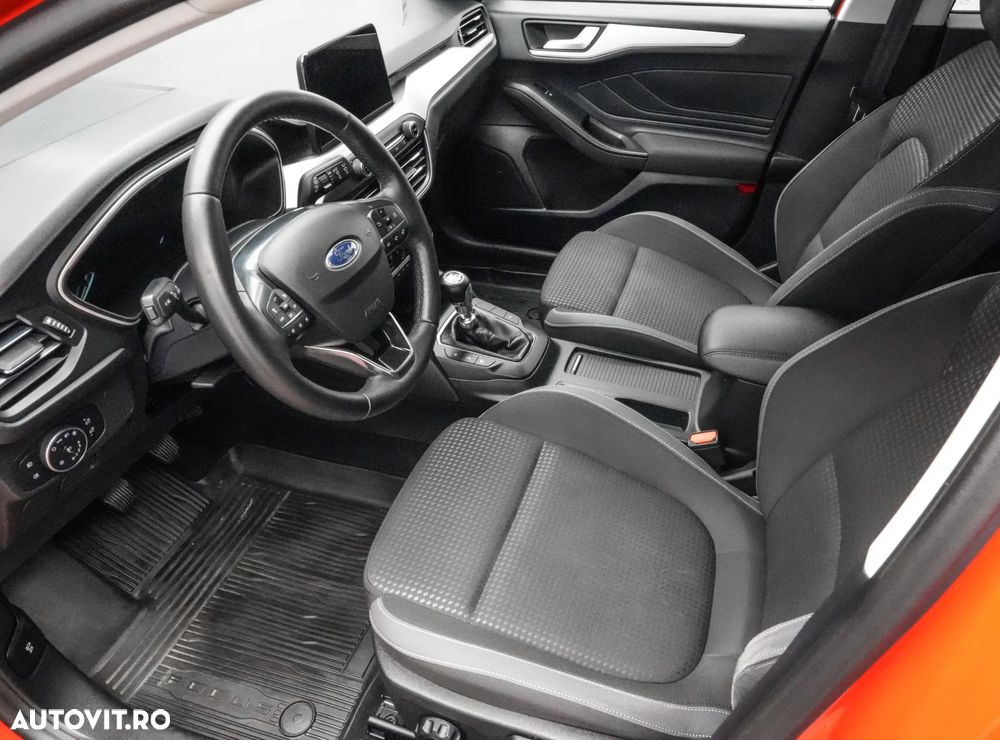 Ford Focus 1.0 EcoBoost Titanium Business - 12