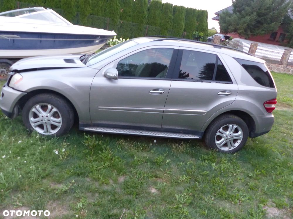Mercedes-Benz ML 320 CDI 4Matic 7G-TRONIC - 2