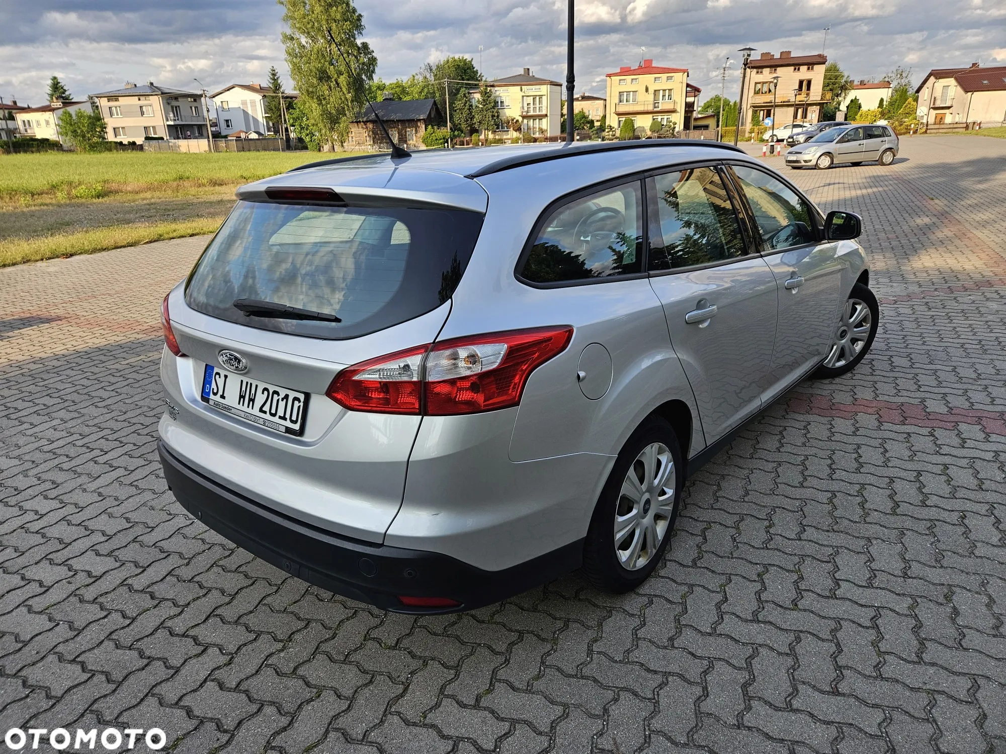Ford Focus 1.6 Edition - 4