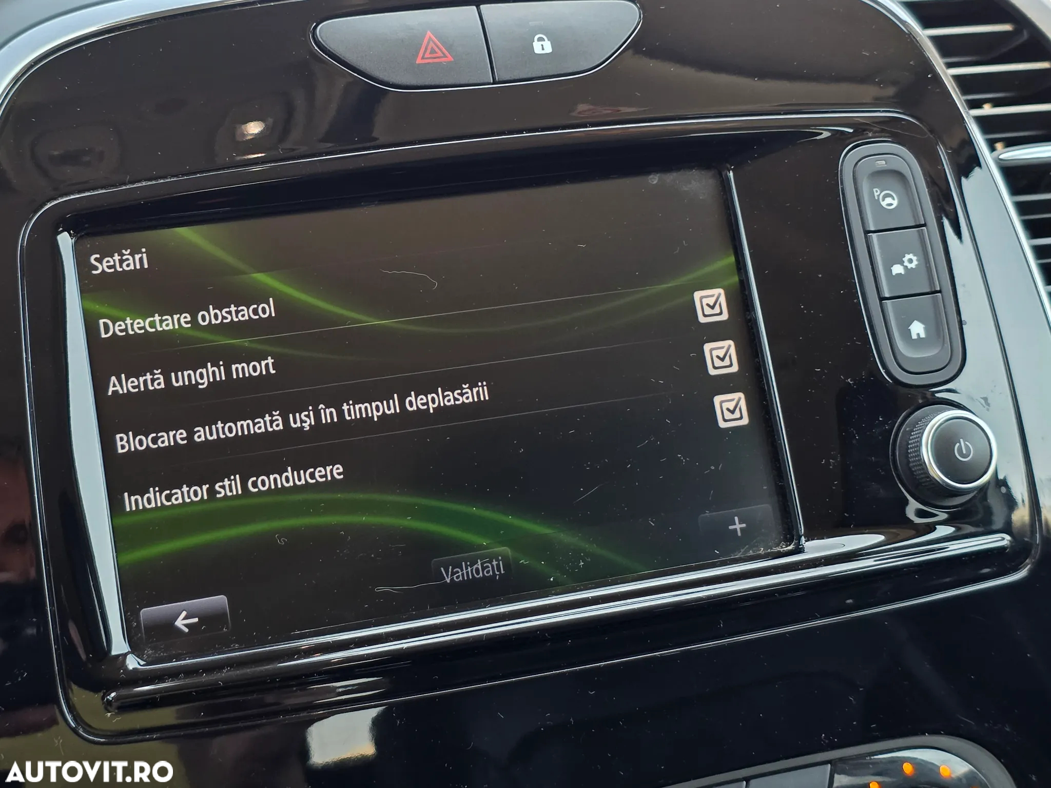 Renault Captur ENERGY TCe 120 EDC Luxe - 38