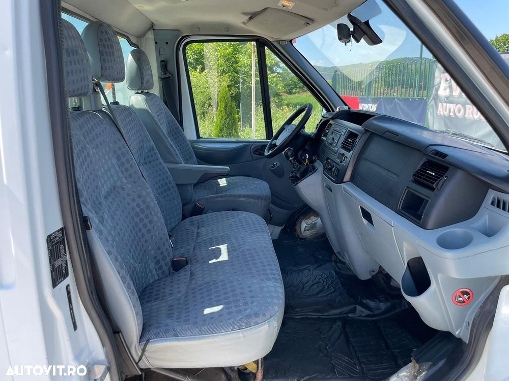 Ford Transit NACELA 4x4 18 M - 26