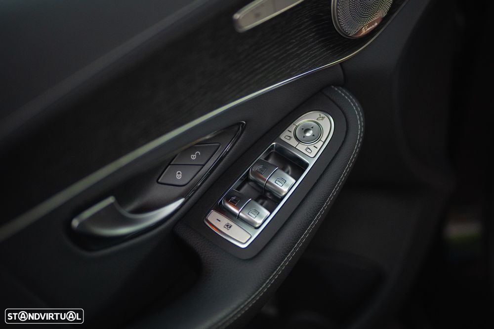 Mercedes-Benz C 300 de AMG Line - 9