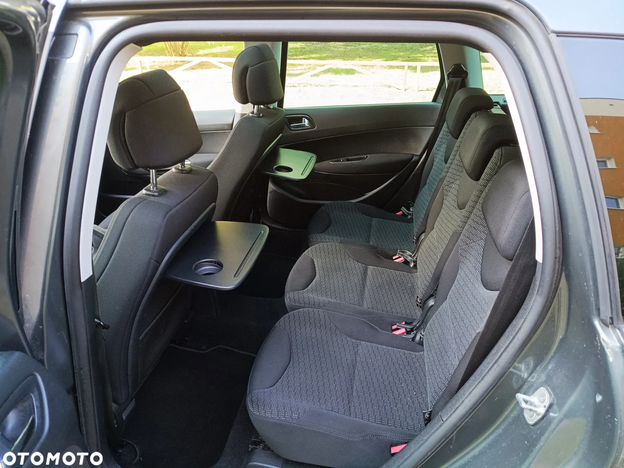 Peugeot 308 1.6 Premium Plus - 16