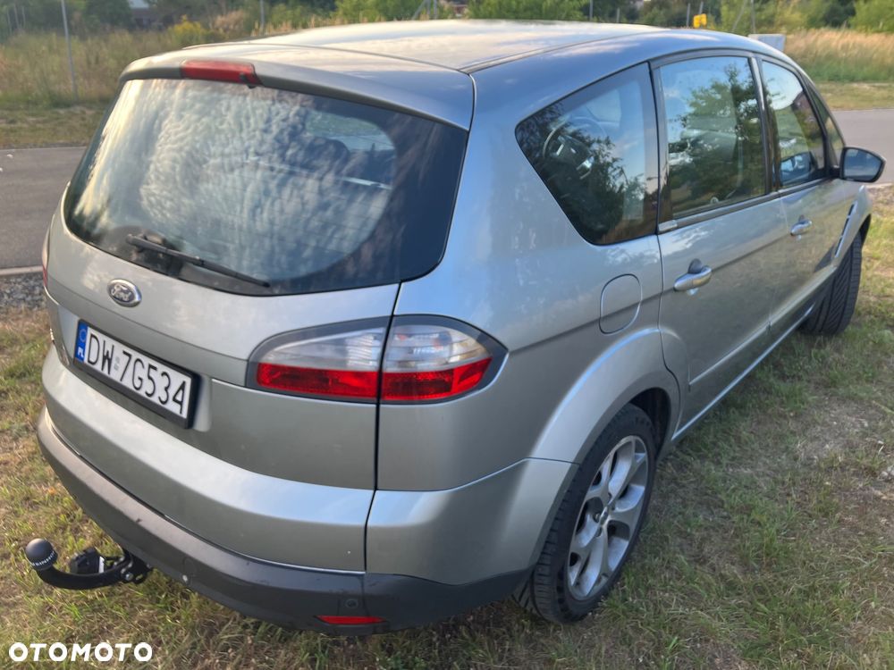 Ford S-Max 2.0 Titanium - 4