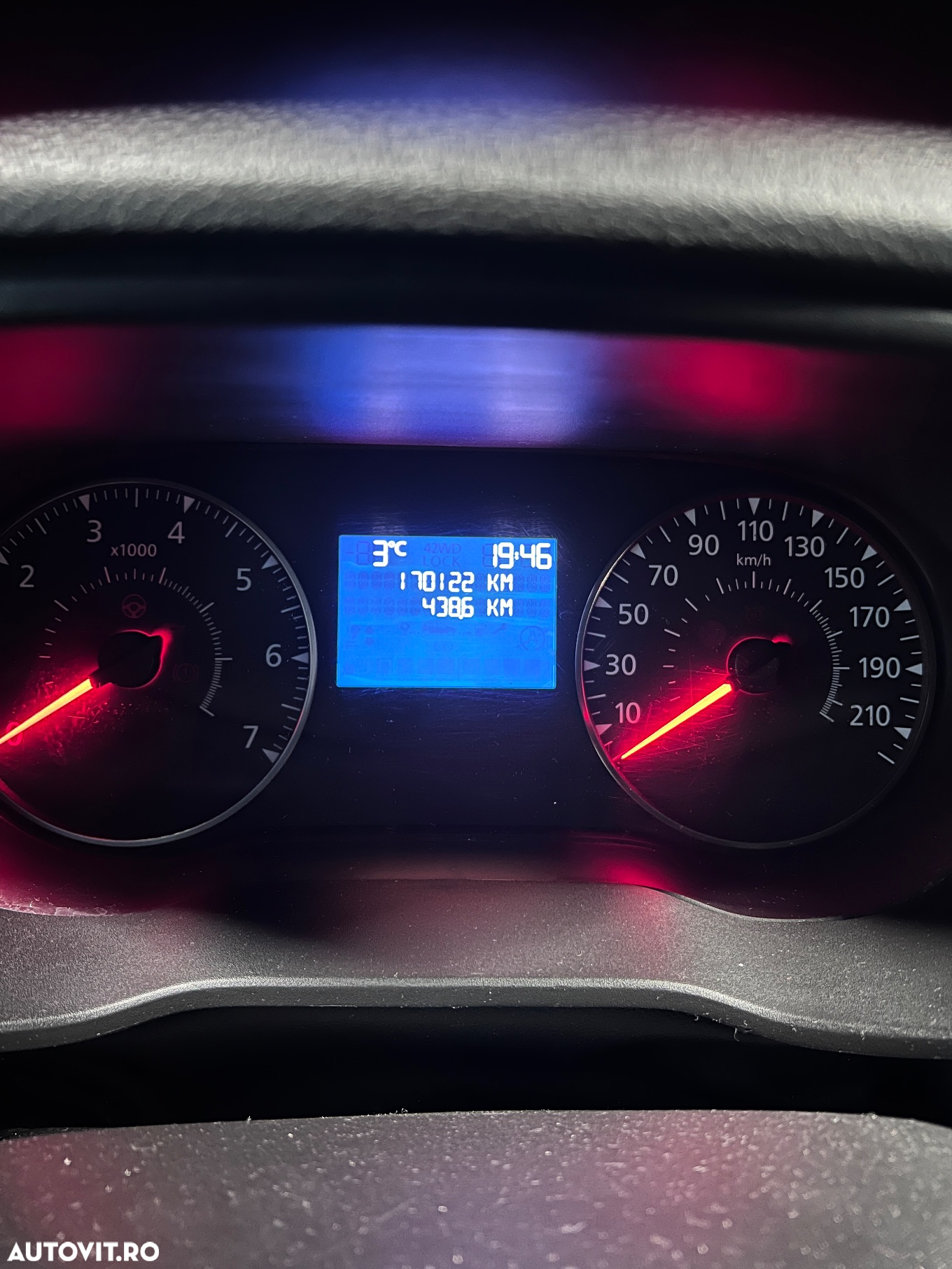 Dacia Duster 1.5 dCi 4x2 Laureate - 10