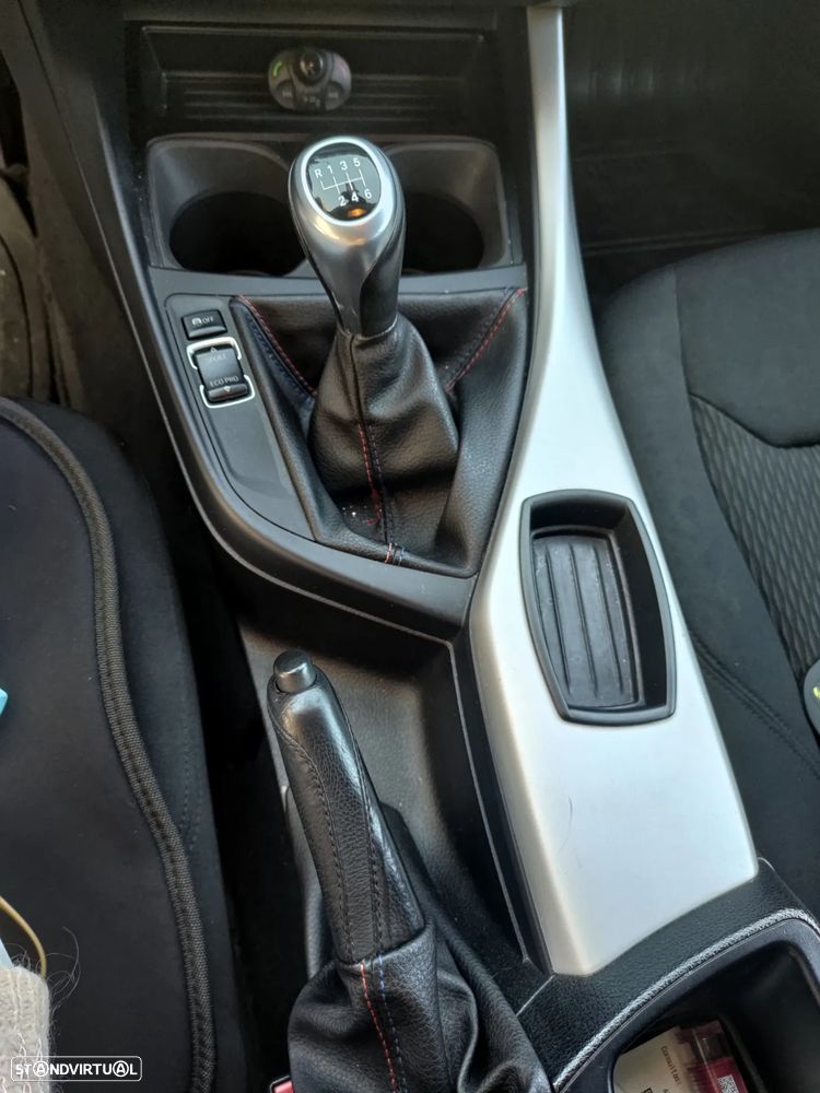 BMW 116 d EfficientDynamics Edition Sport Line - 5