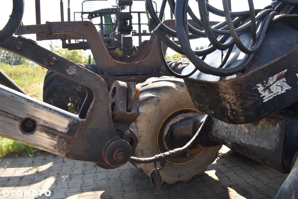 John Deere 1070D - 13