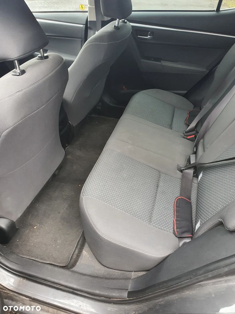 Toyota Corolla 1.6 Comfort - 10