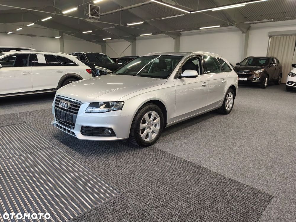 Audi A4 Avant - 1