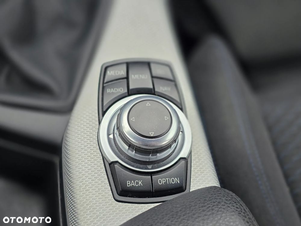 BMW Seria 1 116i M Sport - 28