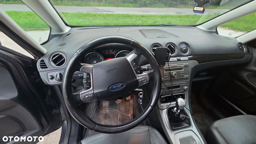 Ford Galaxy 2.0 Titanium - 8