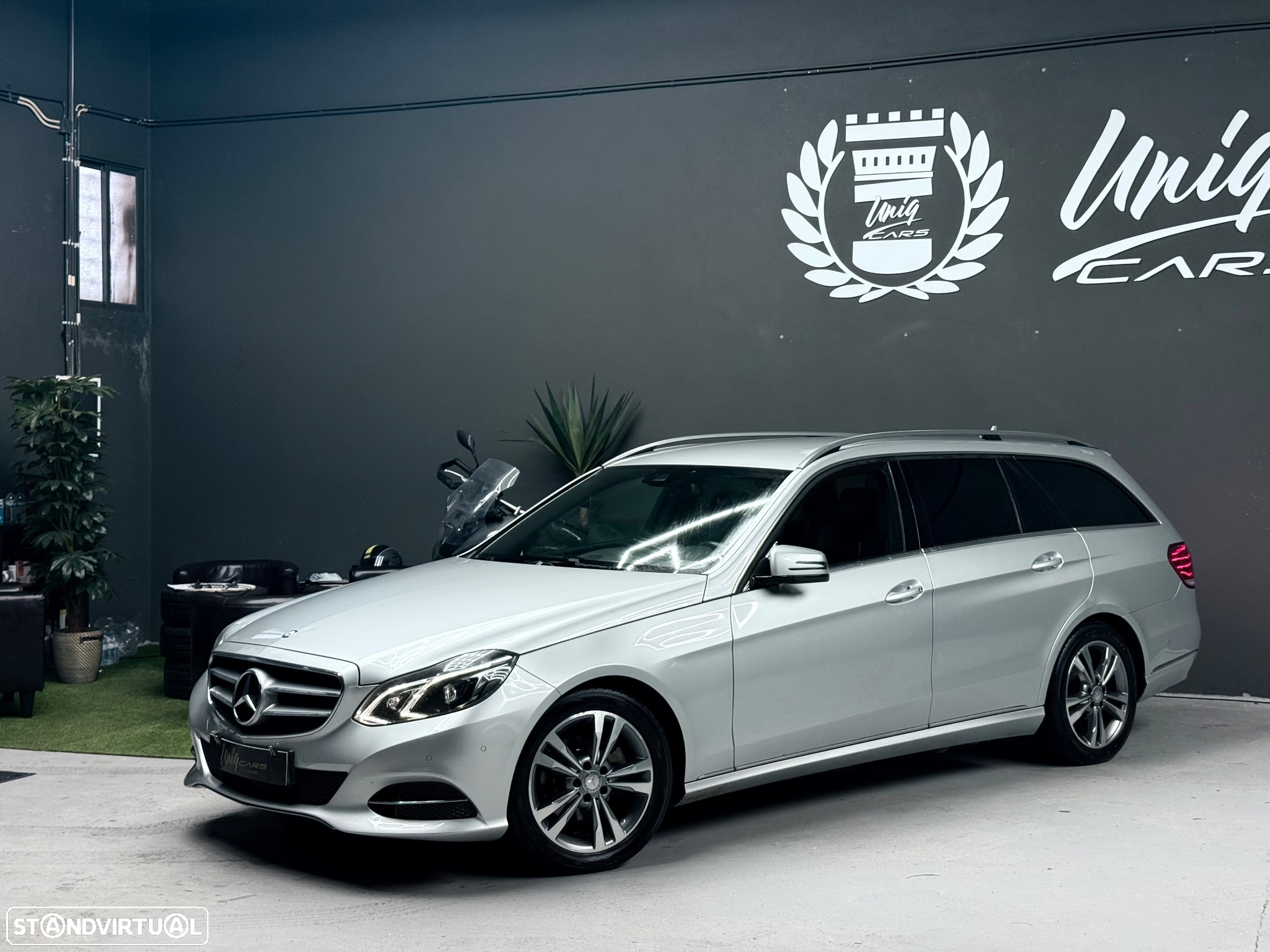 Mercedes-Benz E 200 BlueTEC Avantgarde Auto - 21