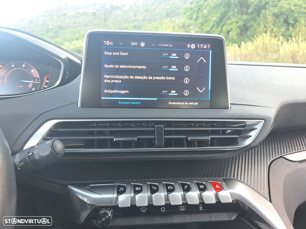 Peugeot 5008 1.5 BlueHDi Active Pack EAT8 - 30