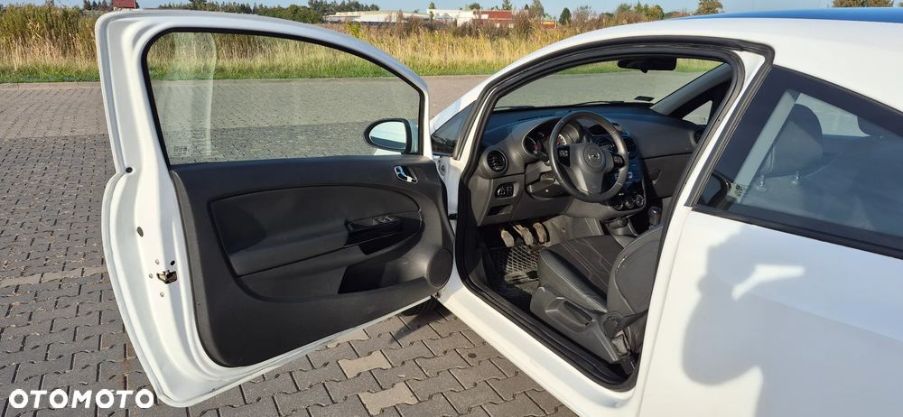 Opel Corsa - 12