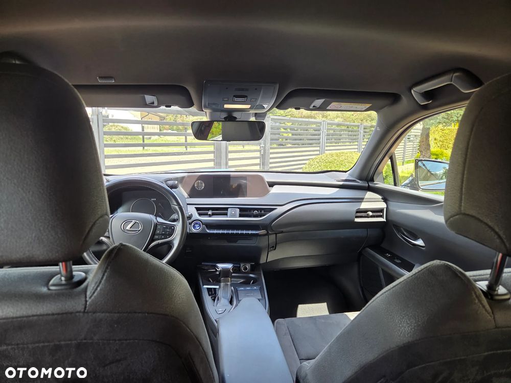 Lexus UX 250h Elegance 2WD - 9