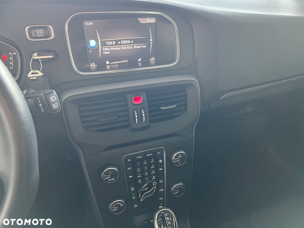 Volvo V40 - 15